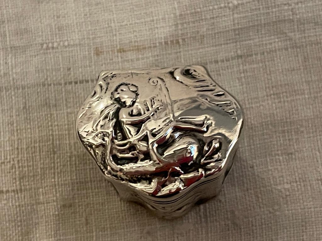 18de eeuw lodereindoosje van Geelen  harp putti, Ophalen of Verzenden