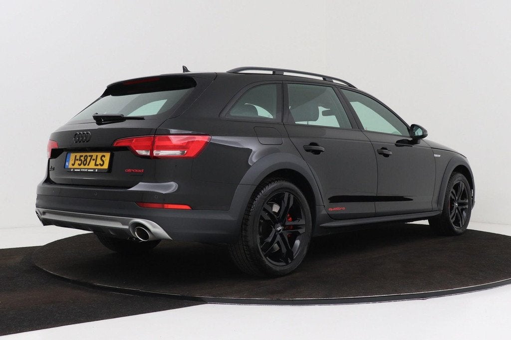 Audi A4 allroad quattro 45 TFSI MHEV Pro Line Plus | Camera, Auto's, Audi, Automaat, 15 km/l, Gebruikt, 4 cilinders