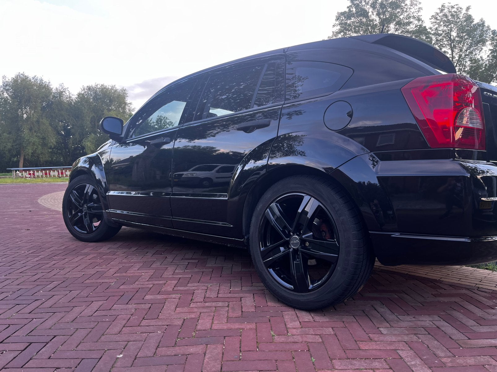Mooie stoere Dodge Caliber, Auto's, Dodge, Particulier, Caliber, Benzine, C, Hatchback, Handgeschakeld, Origineel Nederlands, Zwart