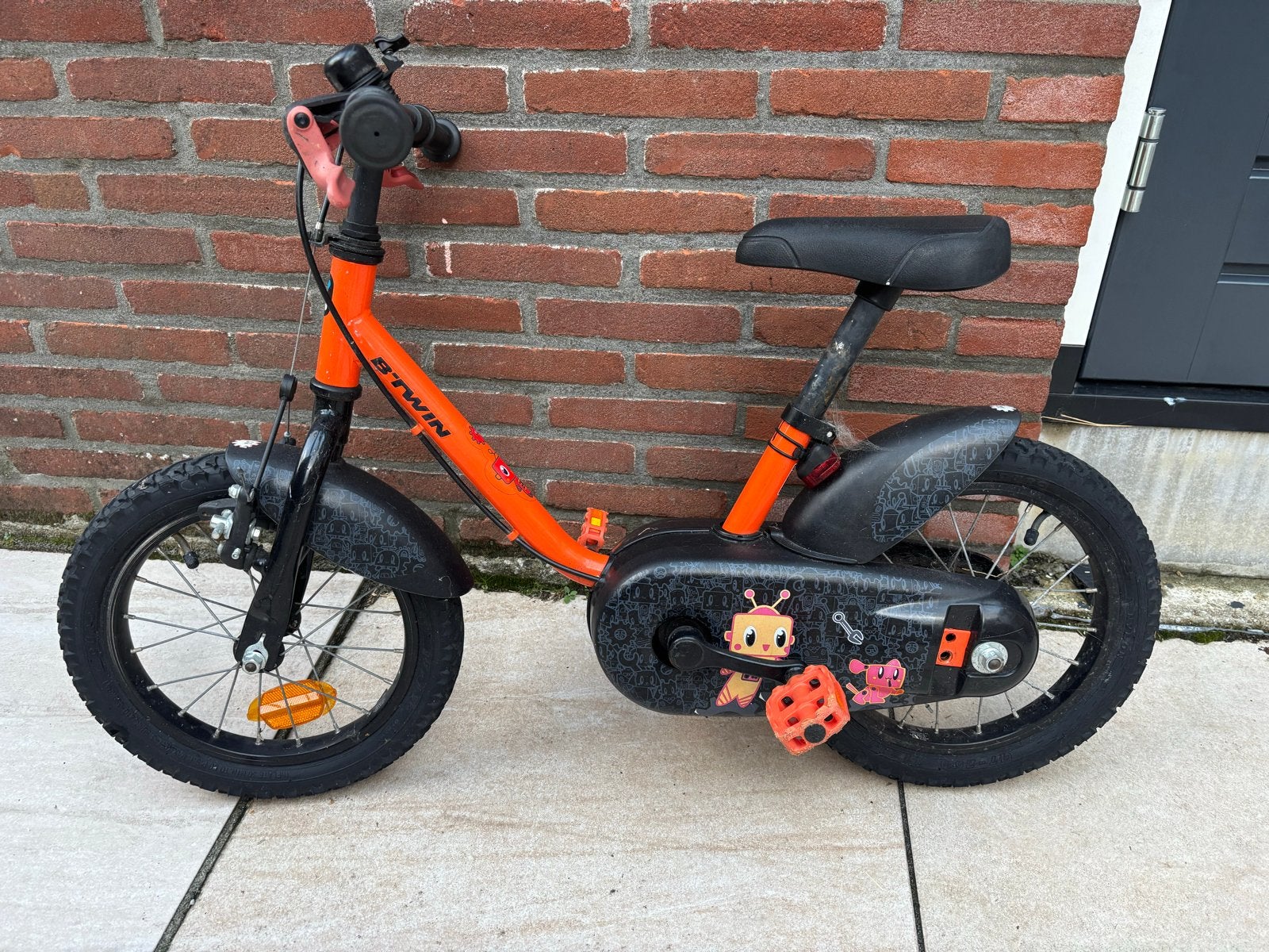 12 inch kinderfiets B'Twin met zijwieltjes, Ophalen, Terugtraprem, Zijwieltjes, Gebruikt