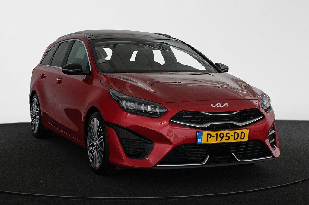 Kia Ceed Sportswagon 1.5 T-GDi GT-PlusLine Automaat Pano JBL, Auto's, Kia, Gebruikt, 4 cilinders, 160 pk, Alcantara