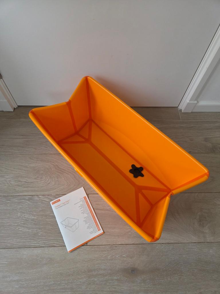 Stokke Flexi Bath Opvouwbaar Baby Badje Oranje., Kinderen en Baby's, Badjes en Verzorging, Ophalen of Verzenden, Gebruikt, Badje