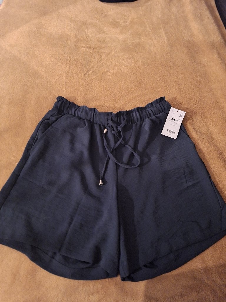 Korte broek, donkerblauw, met elastiek in taille, Kort, Blauw, Maat 42/44 (L), Nieuw