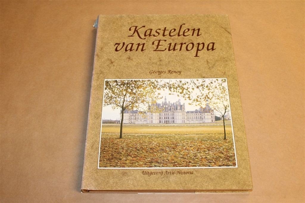 Kastelen van Europa — Artis-Historia verzamelboek [Compleet], Boeken, Geschiedenis | Wereld, Ophalen of Verzenden, Gelezen, Europa