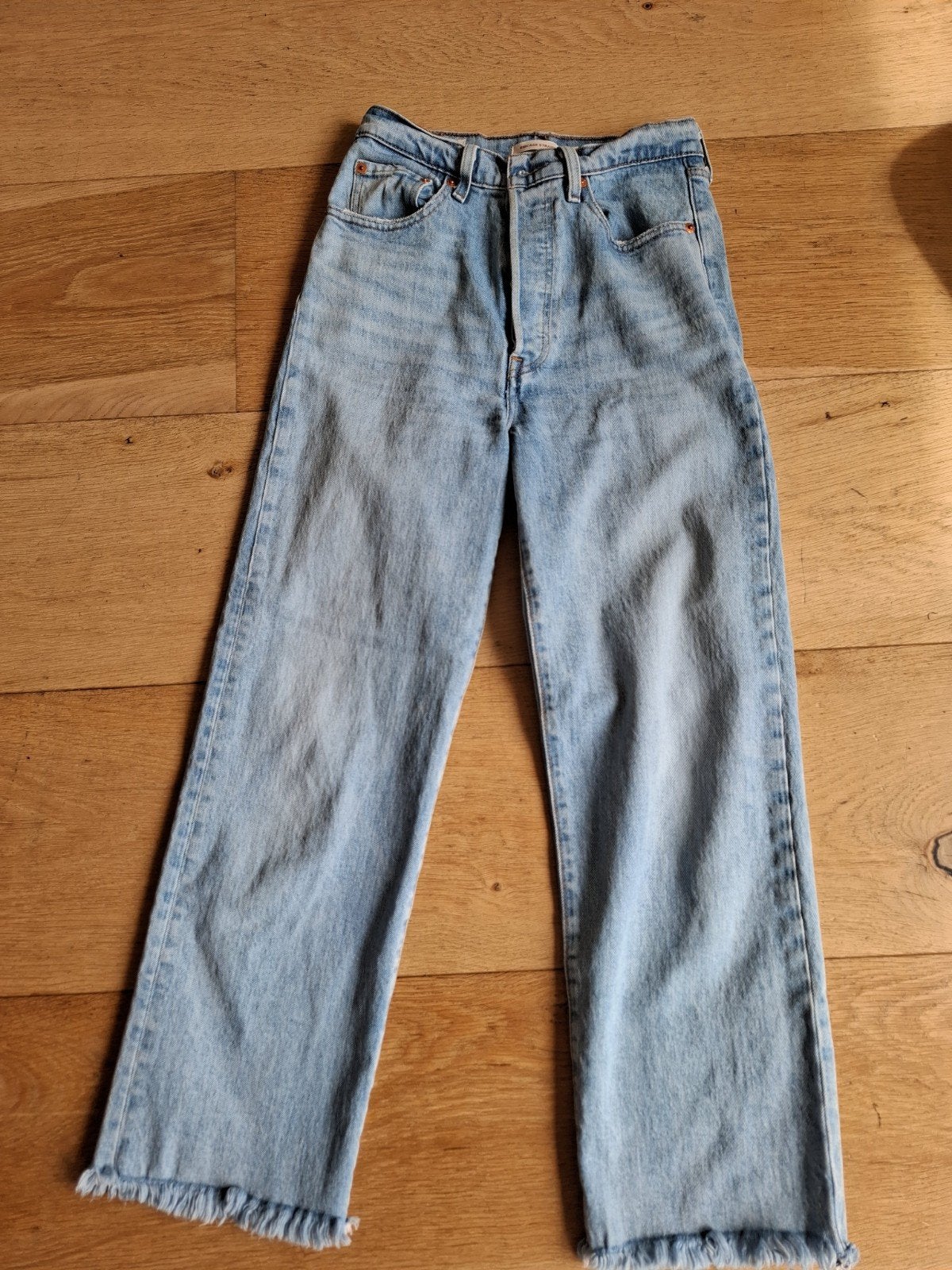 Levi's Premium Ribcage Straight Jeans W27 - Nieuwstaat, Kleding | Dames, Blauw, Ophalen of Verzenden, Zo goed als nieuw, W27 (confectie 34) of kleiner