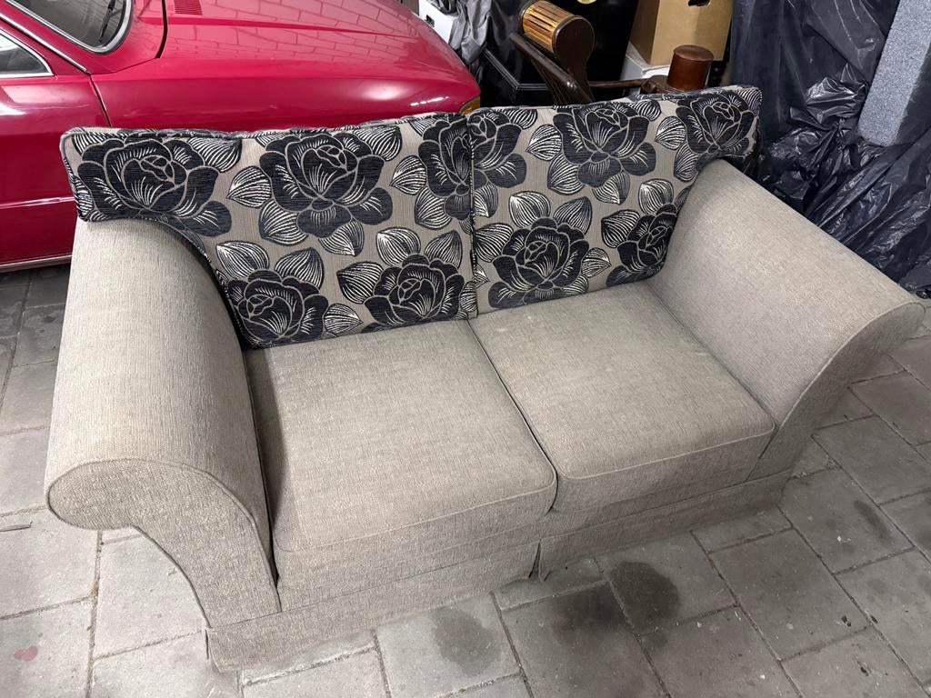 Gratis grijze bank, Ophalen, Zo goed als nieuw, 75 tot 100 cm, Tweepersoons