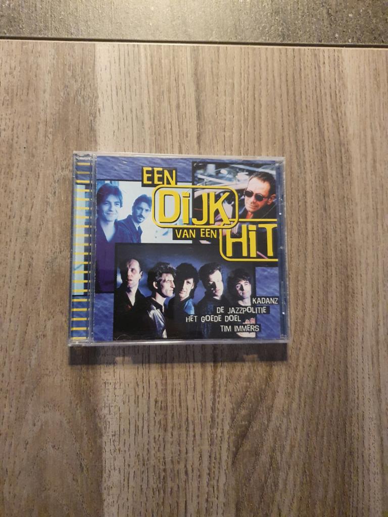 Cd een dijk van een hit, Ophalen of Verzenden, Zo goed als nieuw, Levenslied of Smartlap