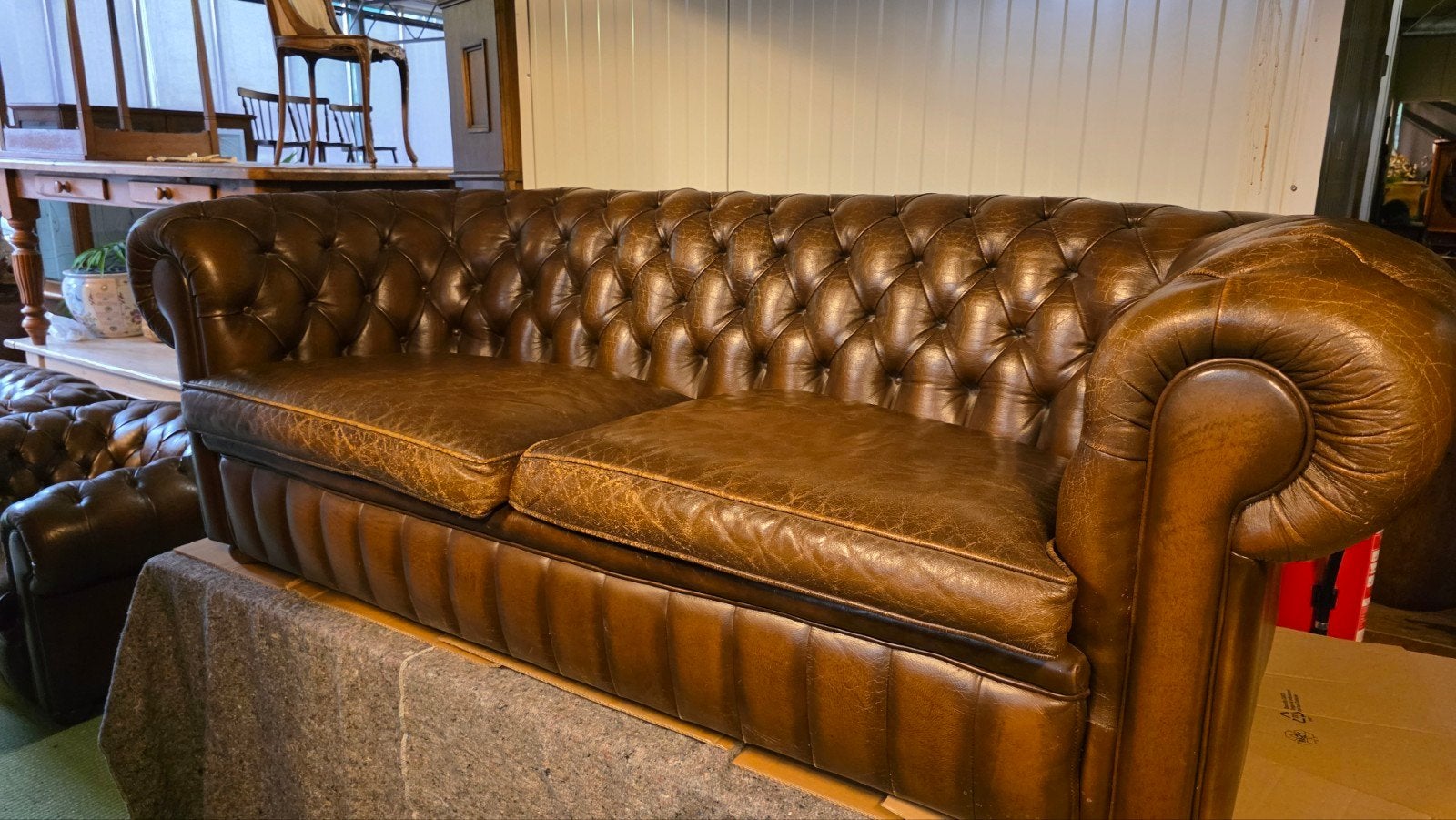 antiek Chesterfield bankstel 3-2-1, Ophalen