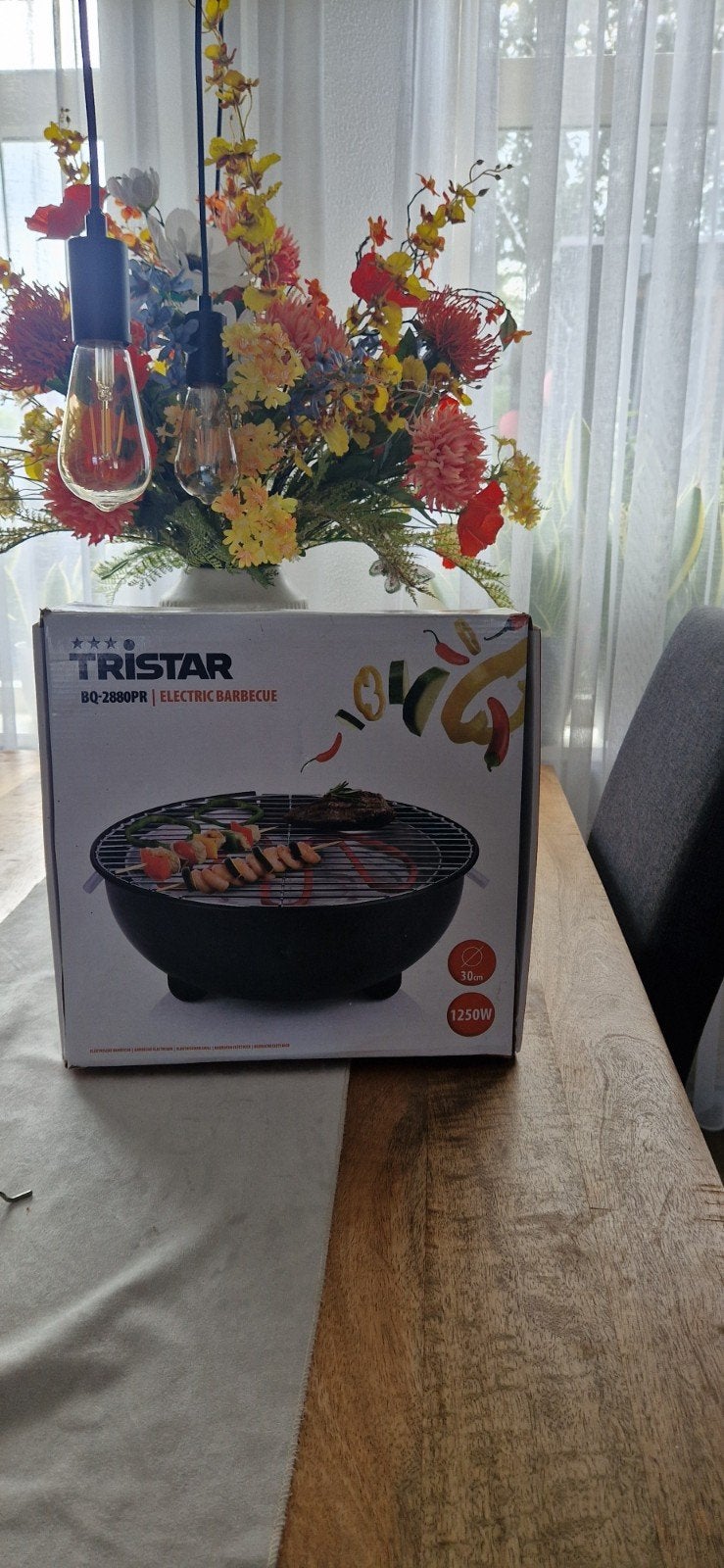 Electric barbecue, Witgoed en Apparatuur, Ophalen, Zo goed als nieuw, 4 t/m 7 personen