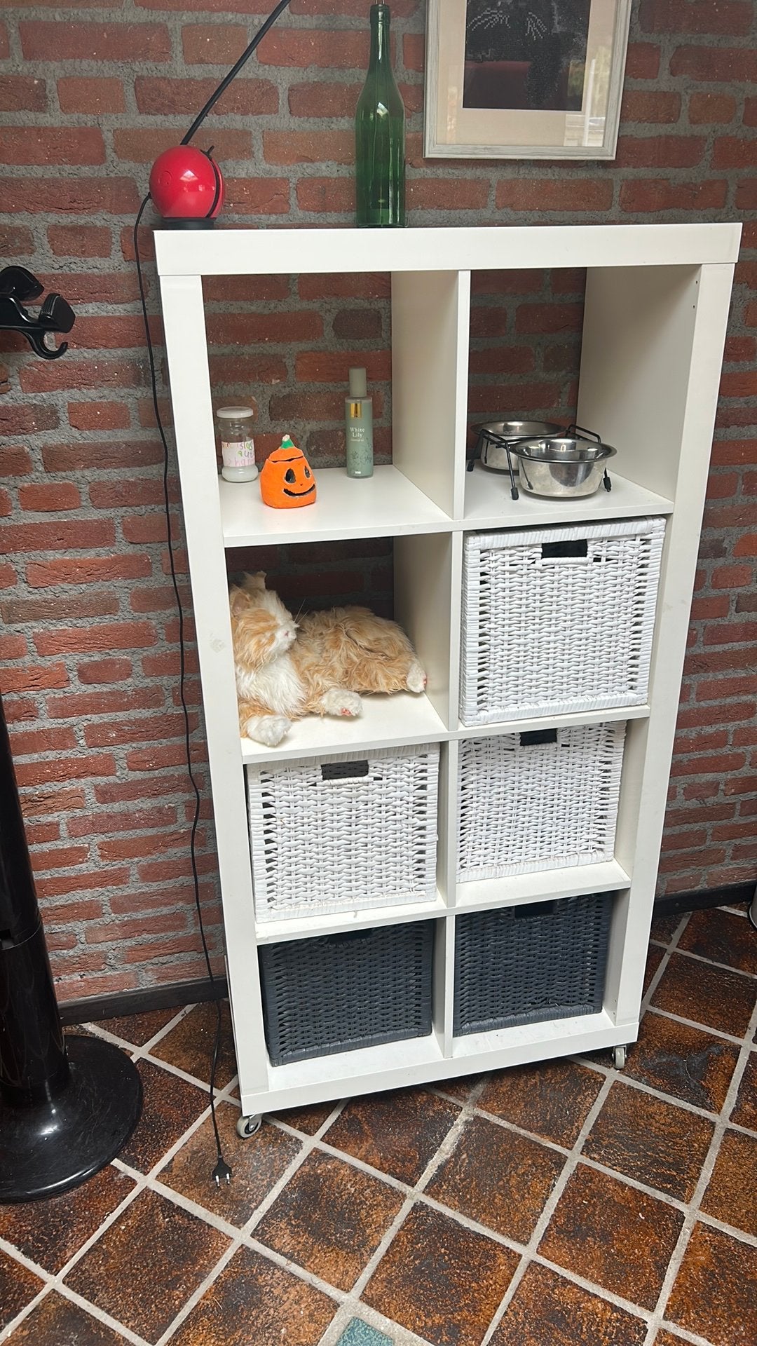 Verrijdbare roomwitte IKEA kast, Kooi, Minder dan 75 cm, Zo goed als nieuw, Ophalen