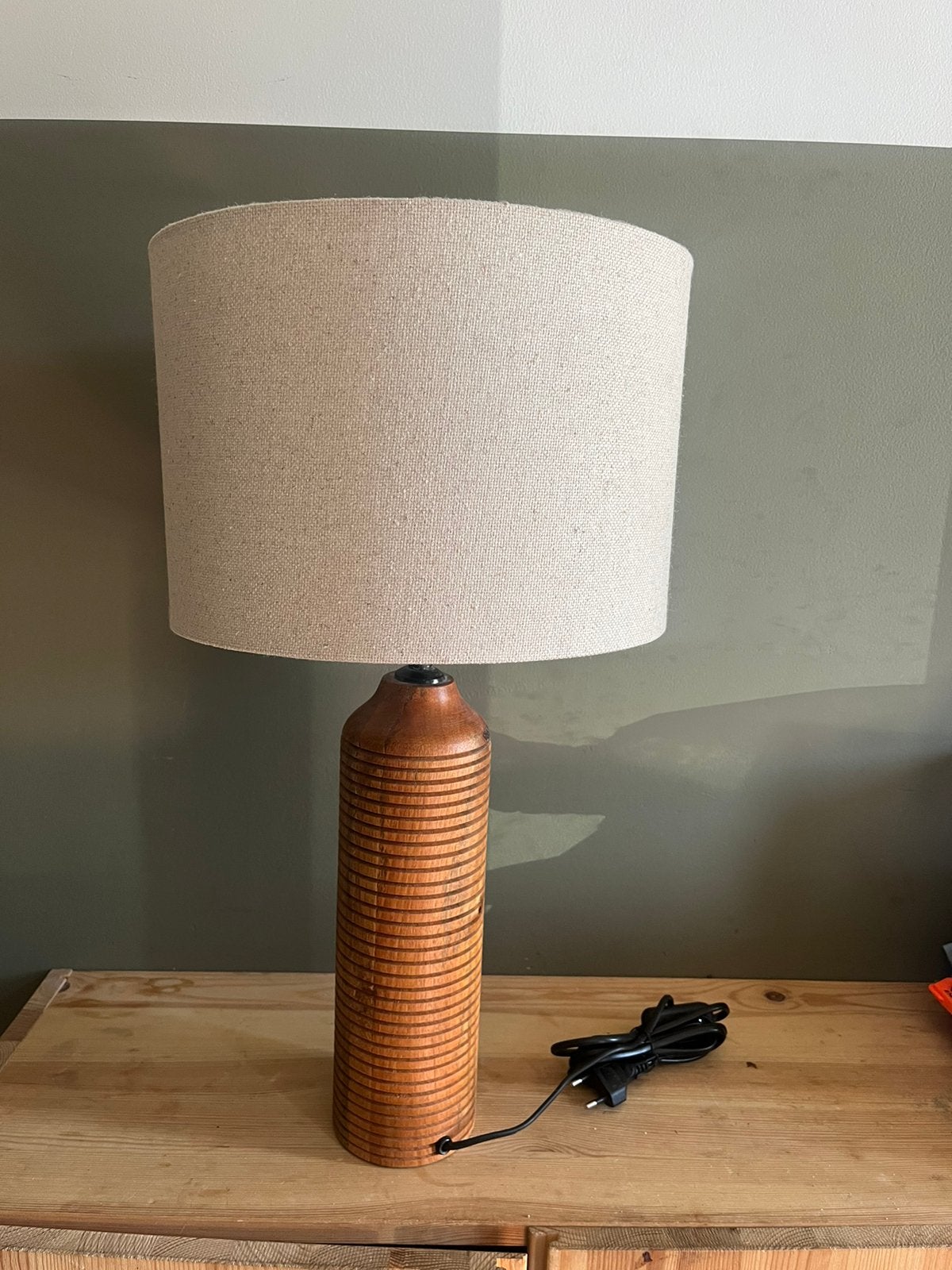 WOOOD tafel lamp karwei, Ophalen, Zo goed als nieuw
