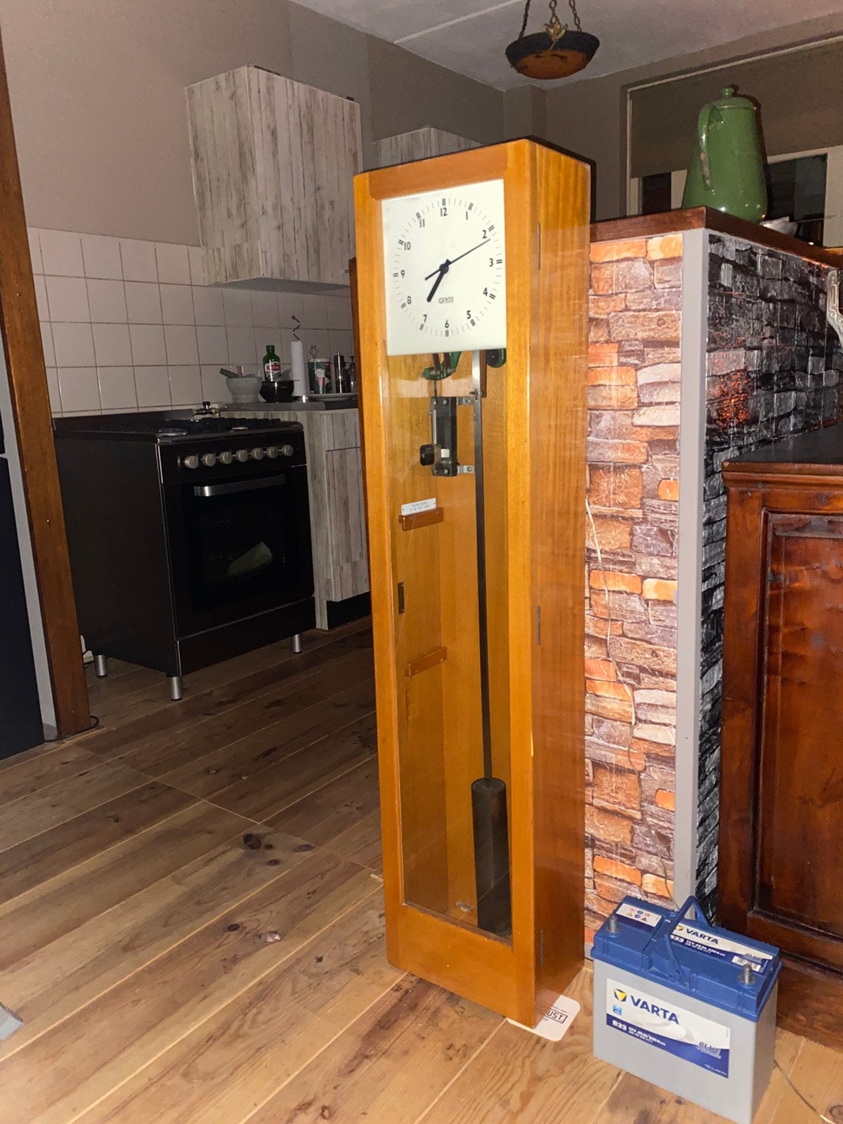 Gents masterklok (1956, loopt prima, 12 Volt, moederklok), Ophalen