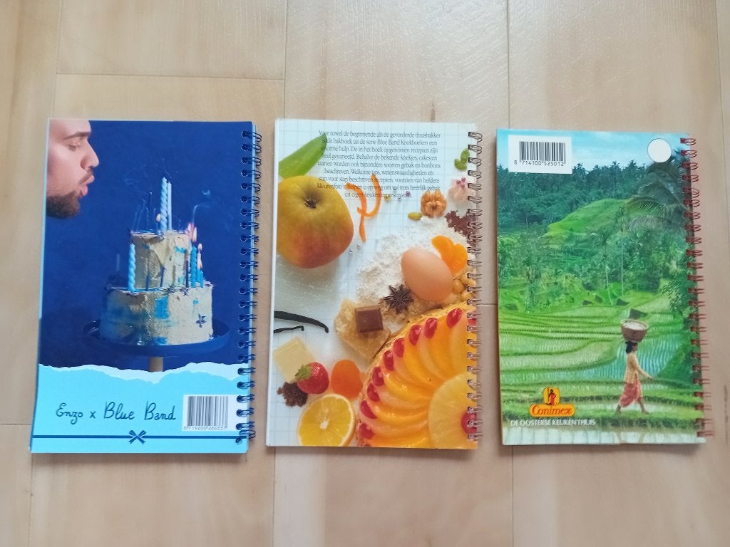 3 Kookboeken: Blue Band, Gebak en Oosterse Keuken, Boeken, Gelezen, Hoofdgerechten, Azië en Oosters, Ophalen of Verzenden