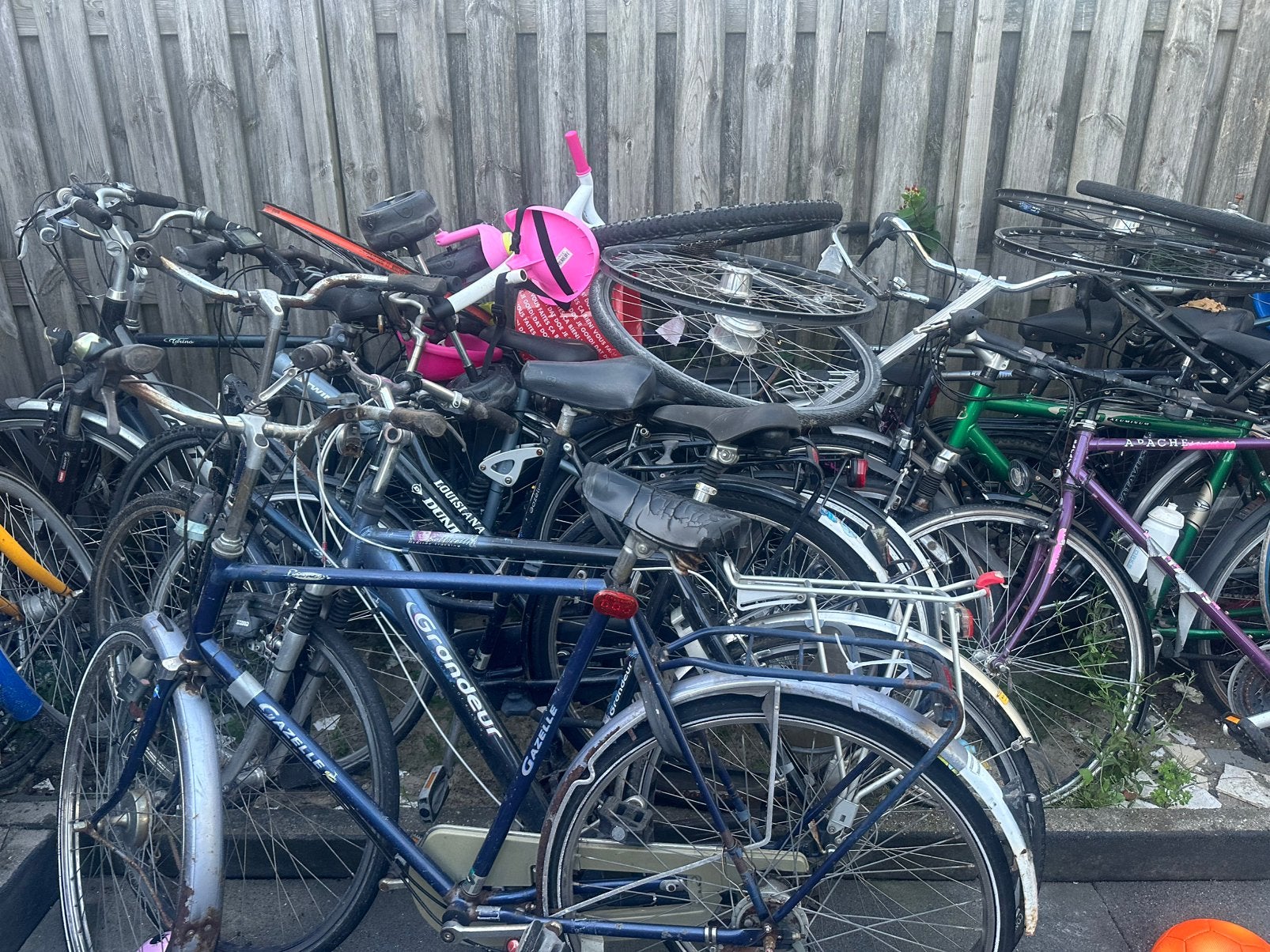 Prtij fietsen, Ophalen, Zo goed als nieuw