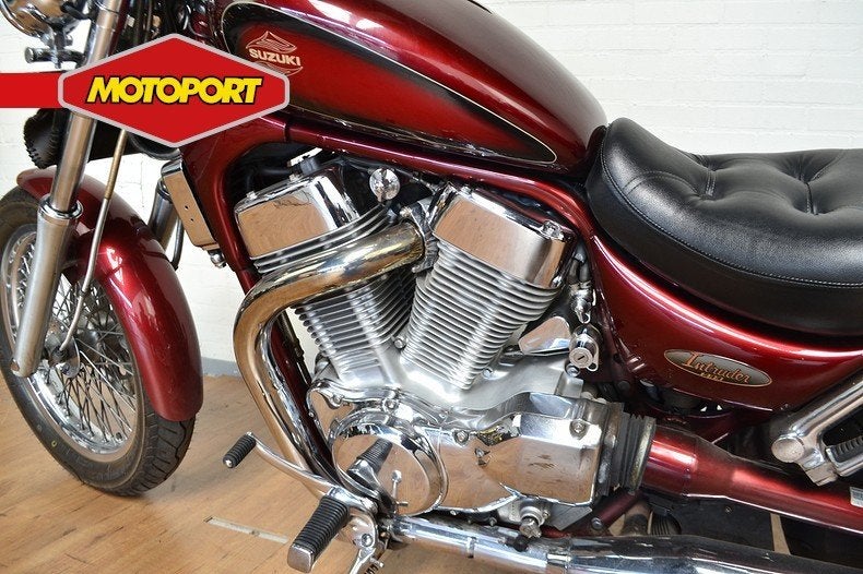Suzuki VS 1400 Intruder (bj 1995), Motoren, Motoren | Oldtimers, Lange Dreef 12
4131NH  Vianen, NL, Suzuki, Chopper, Klantenservice@suzuki.nl