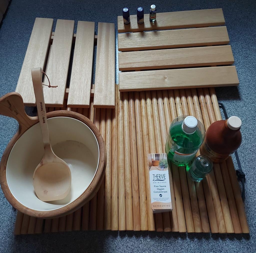 Nieuwe houten sauna accessoires, Ophalen of Verzenden, Nieuw, Complete sauna