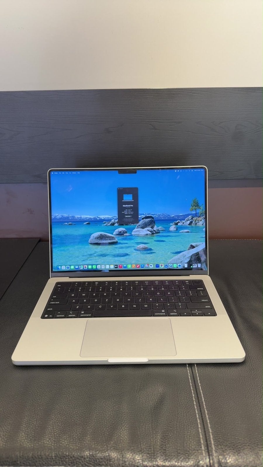 MacBook Pro 14 inch M5 Pro - Zo goed als nieuw