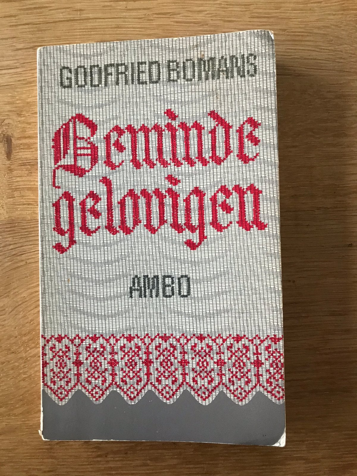 Beminde gelovigen - Godfried Bomans, Boeken, Ophalen of Verzenden, Zo goed als nieuw