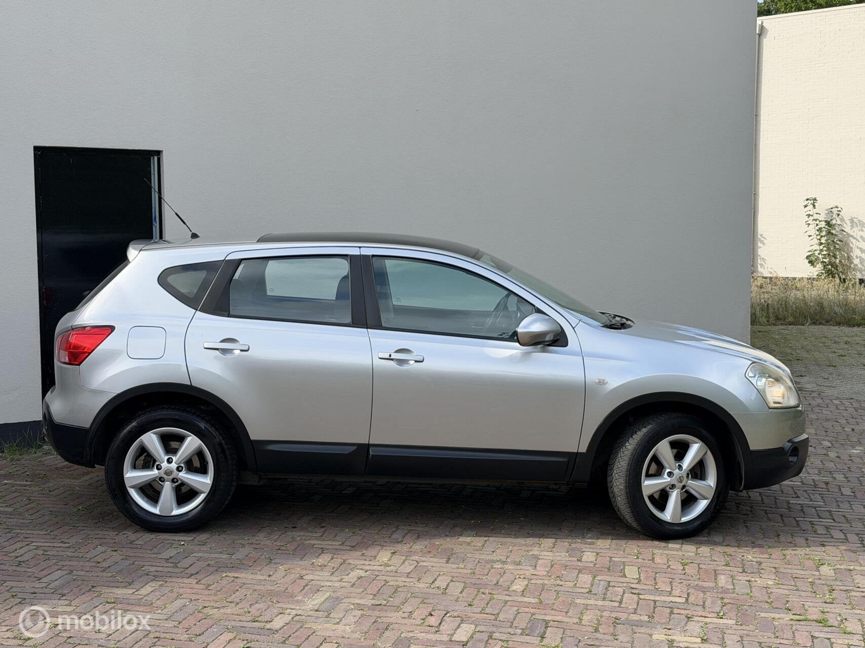 Nissan Qashqai 2.0 Tekna 4WD | vol in de opties en nw apk !, Gebruikt, 4 cilinders, Handgeschakeld, Vierwielaandrijving