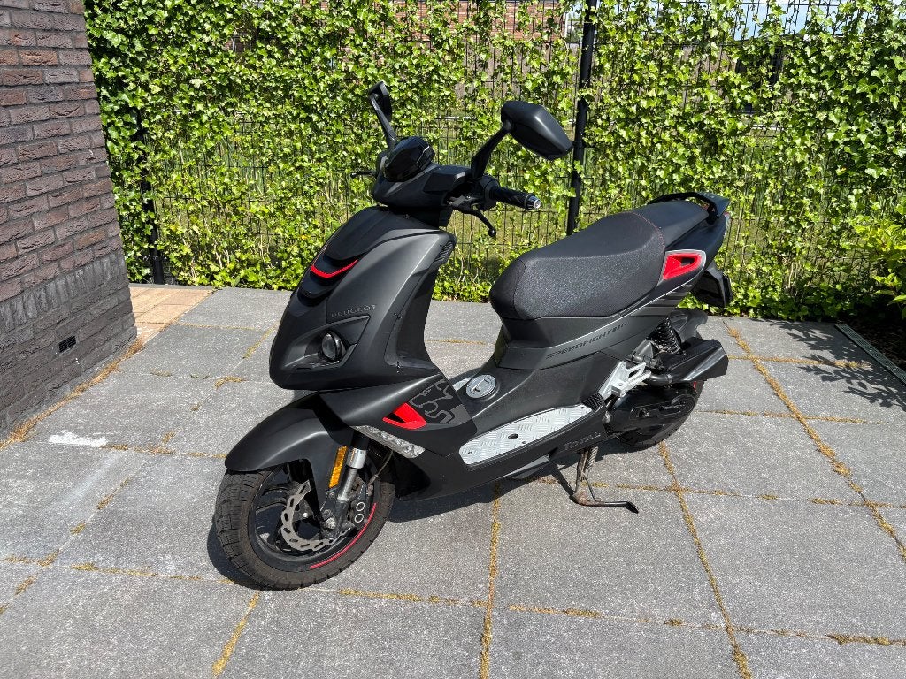 Peugeot speedfighter 4, Fietsen en Brommers, Brommeronderdelen | Scooters, Ophalen, Gebruikt, Overige typen, Peugeot