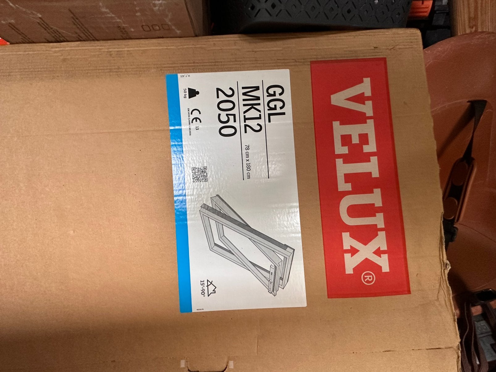 Velux dakraam compleet nieuw in doos met gootstukken etc, Ophalen of Verzenden, Zo goed als nieuw, Minder dan 80 cm, Dakraam