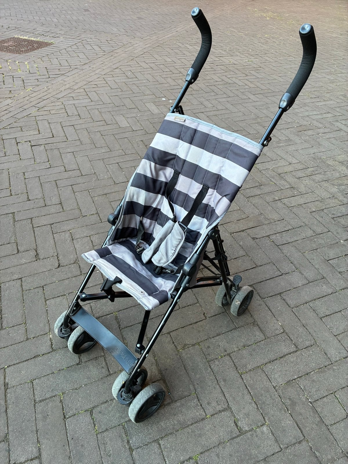 Compacte buggy, ideaal voor op reis of als reserve, Ophalen, Gebruikt, Overige merken