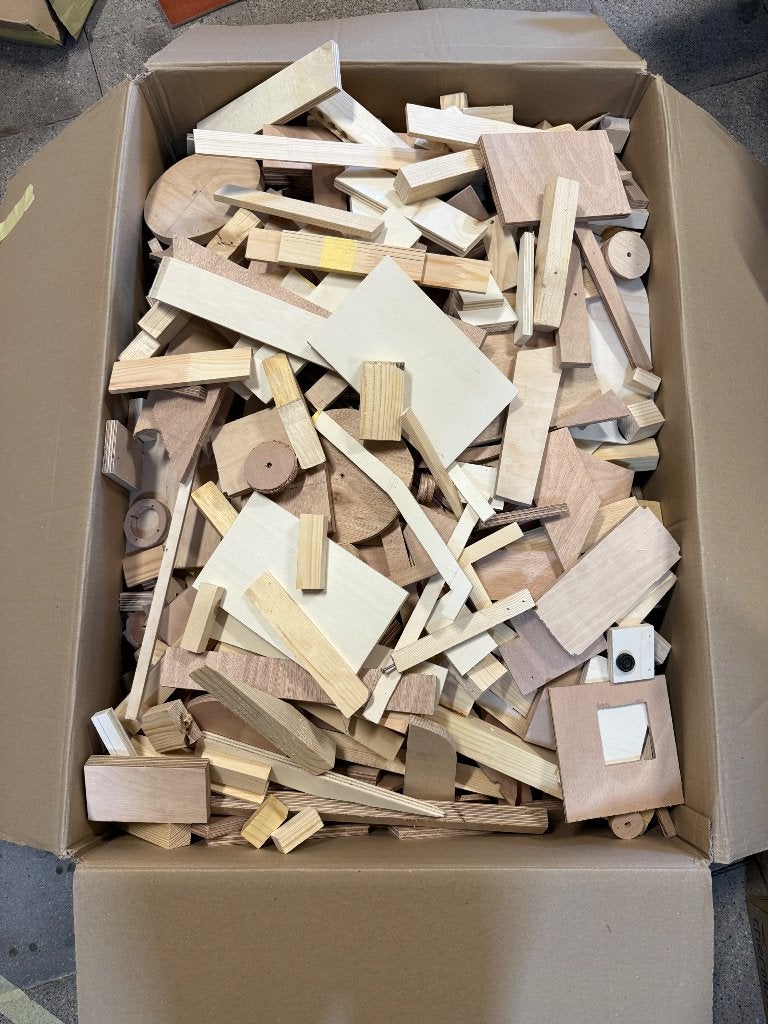 Raw plywood pieces birch marine poplar and pine wood, Ophalen, Gebruikt
