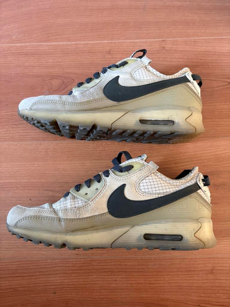 Nike Air Max 90 Terrascape - 42,5, Ophalen of Verzenden, Zo goed als nieuw, Sneakers of Gympen