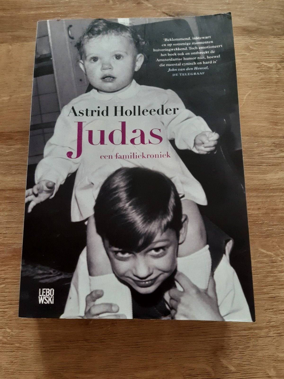 Het boek Judas., Ophalen of Verzenden, Zo goed als nieuw