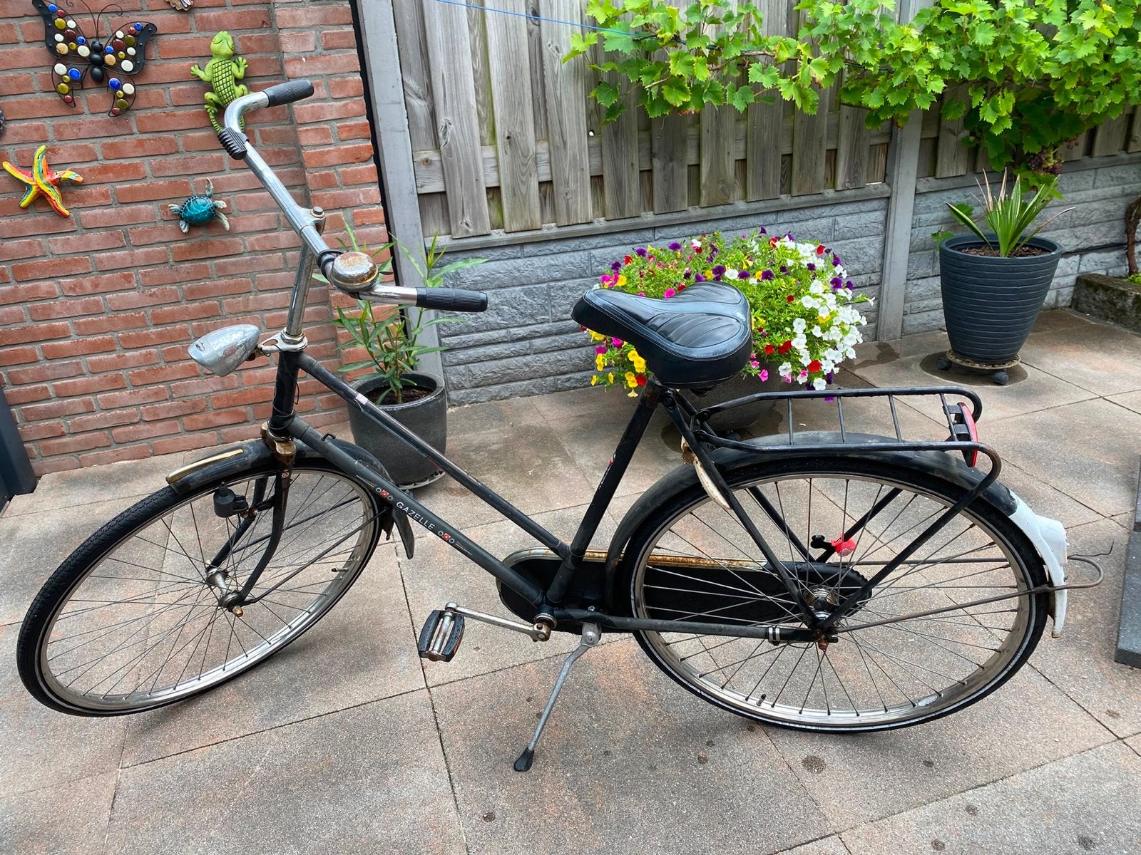 Gazelle damesfiets, gebruikt, met terugtraprem, Fietsen en Brommers, Fietsen | Dames | Damesfietsen, Ophalen, Terugtraprem, Gazelle
