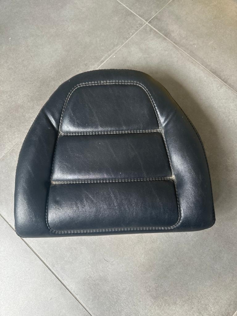 GL1500 passagiersrugsteun (kapot), Ophalen, Gebruikt