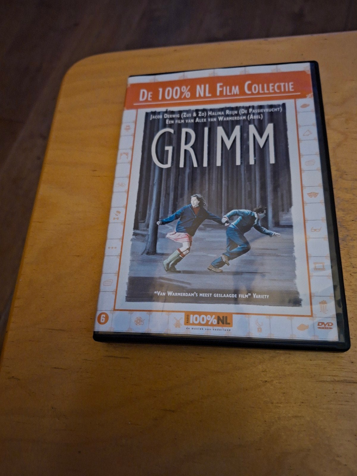 DVD Grimm - De 100% NL Film Collectie, Gebruikt, Vanaf 6 jaar, Inclusief doosje, Ophalen of Verzenden