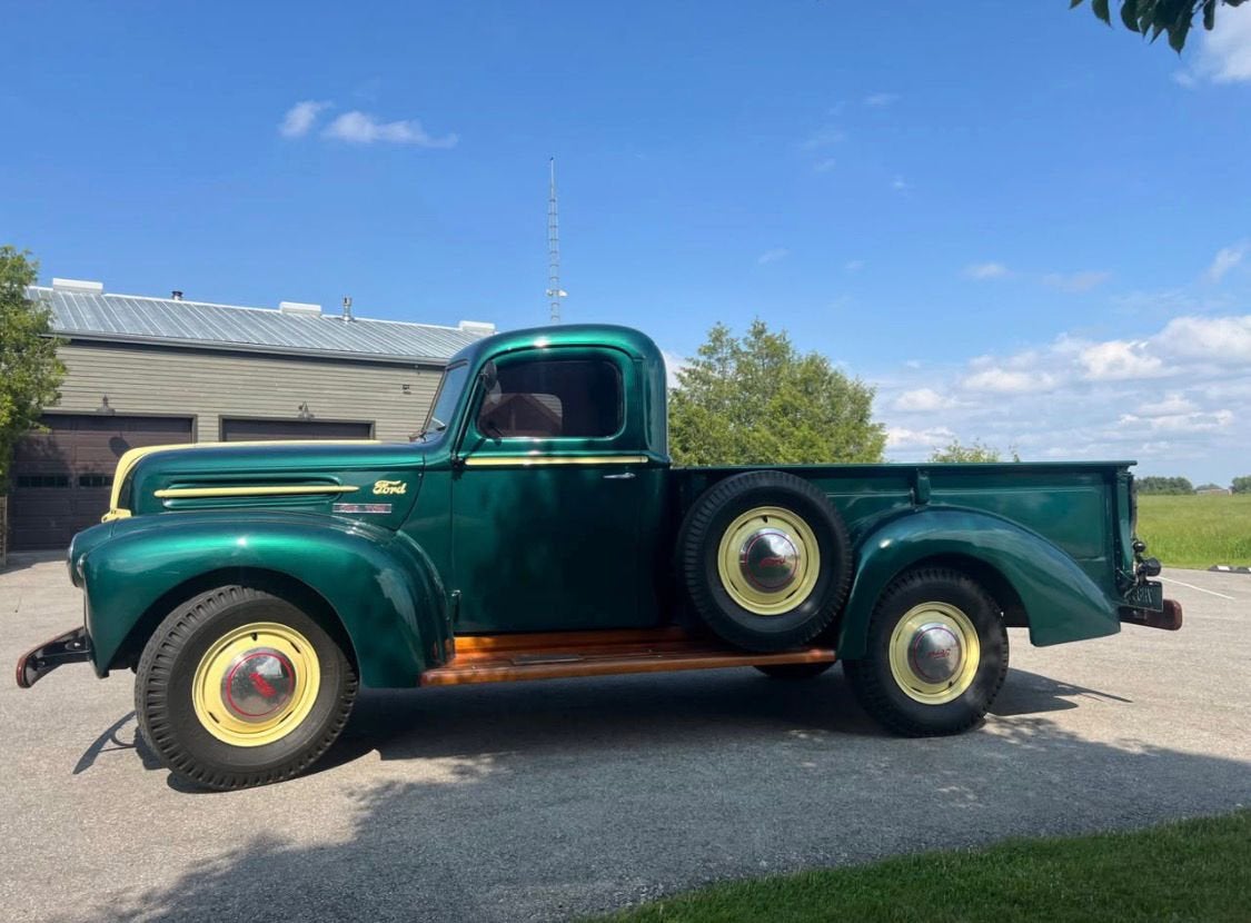 Titel: Unieke Ford One Ton Pickup uit 1946, Auto's, Bedrijf, Te koop