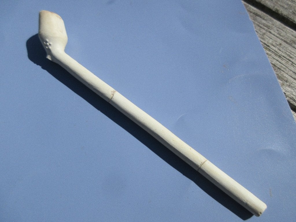 Bodemvondst 17e Eeuwse kleipijp beerput Delft pijpenkop, Ophalen of Verzenden