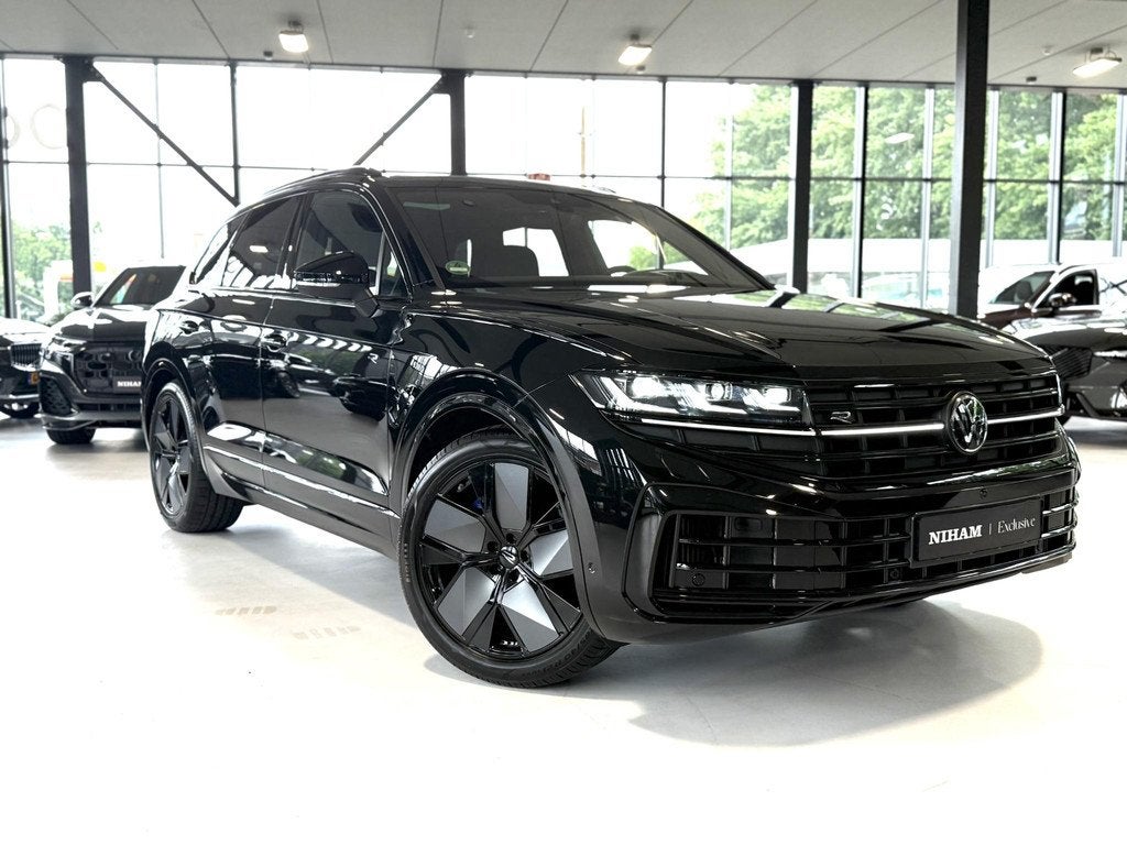 Volkswagen Touareg 3.0 TSi eHybrid 4MOTION R PANO-DAK|HEAD U, Automaat, 12 maanden, 14 kWh, Gebruikt