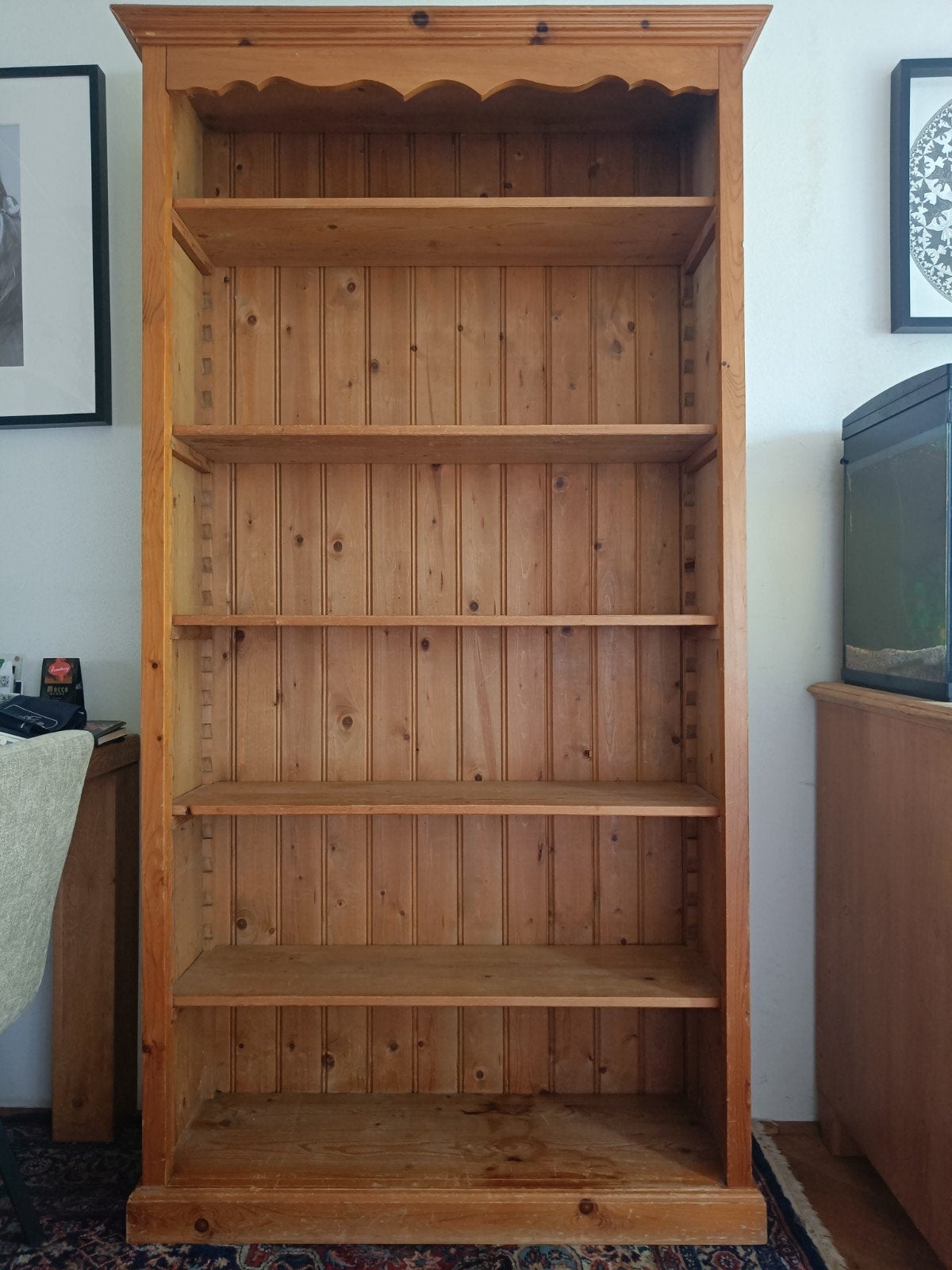 Handgemaakte houten boekenkast, 2m hoog, 1m breed