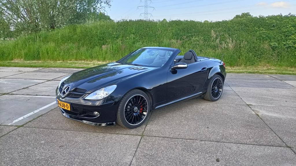 Mercedes Benz 350 SLK AMG, Auto's, Chrysler, Stoelverwarming, Achterwielaandrijving, Zwart, Cabriolet
