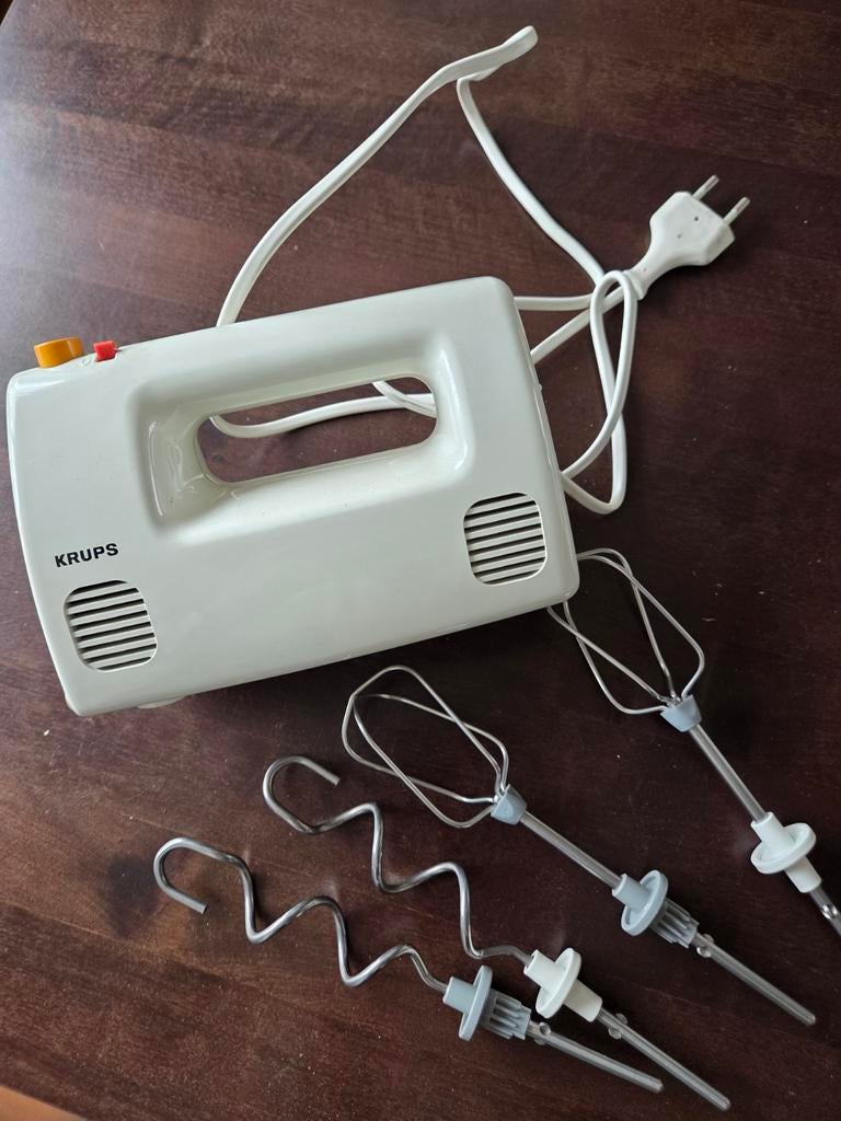 Krups handmixer met gardes en deeghaken, Ophalen of Verzenden, Zo goed als nieuw, 2 snelheden