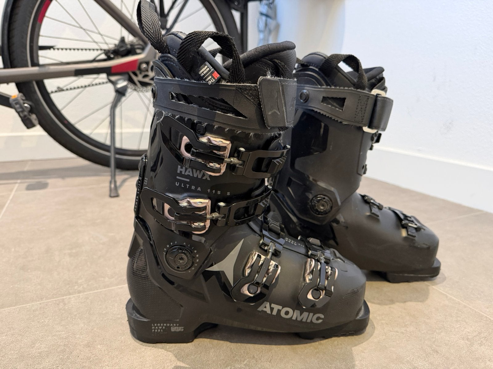Atomic hawx ultra 115S skischoenen, Ophalen of Verzenden, Zo goed als nieuw, Schoenen
