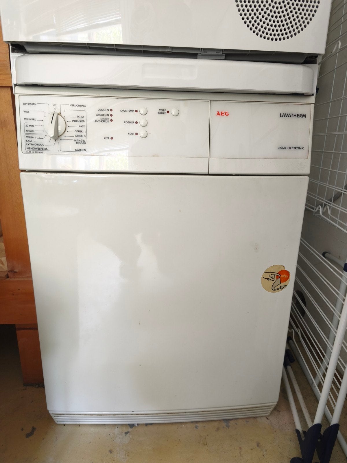 AEG Lavatherm 37320 Electronic droger, Ophalen of Verzenden