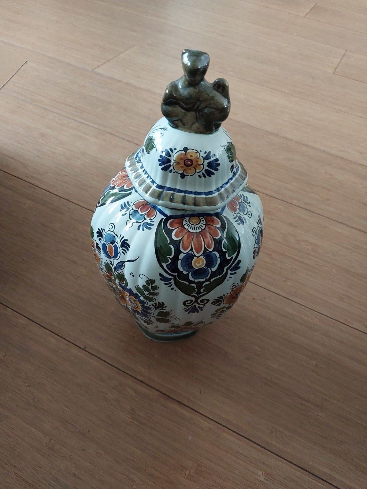 Delfts polychroom handwerk vaas met deksel, Ophalen of Verzenden