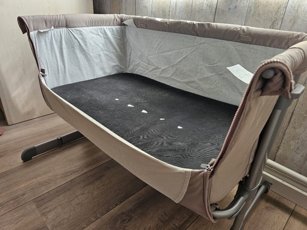 Co-sleeper Chicco Next 2 Me Essential, Kinderen en Baby's, Babywiegjes en Ledikanten, Ophalen, Zo goed als nieuw, Wieg