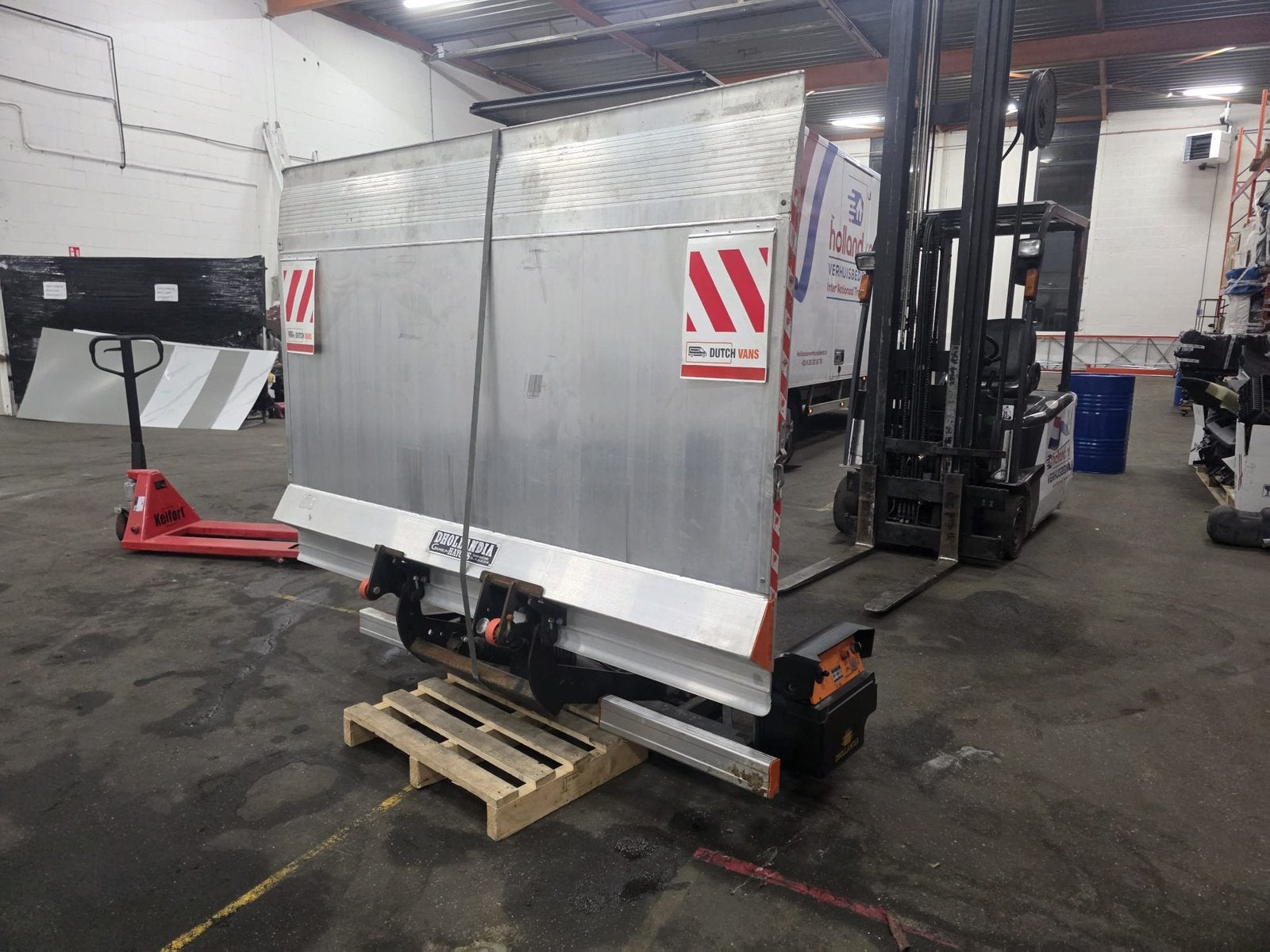 DHollandia Laadklep 2024 – Montage in 1 Dag, Ophalen, Gebruikt, Achterklep, Mercedes-Benz