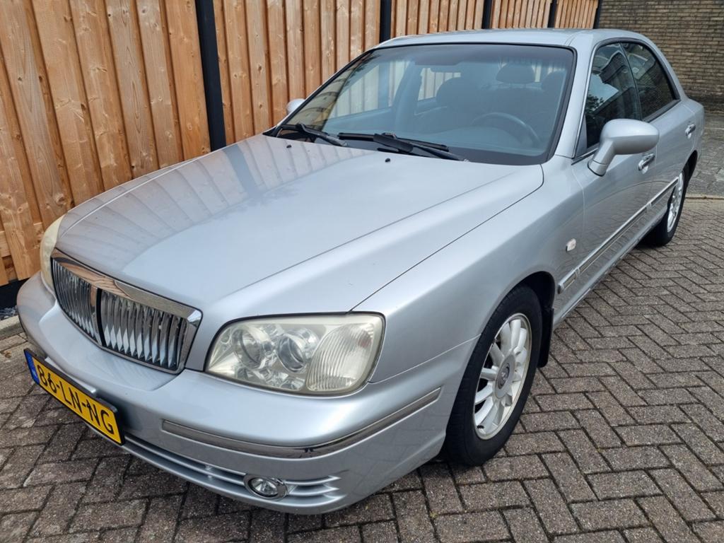 Hyundai XG