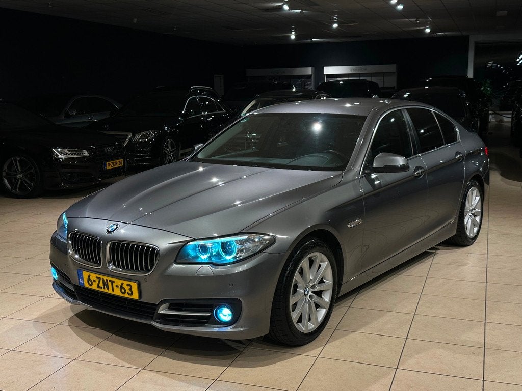 BMW 5-serie 520d Lim. Executive/1EIG/NAP/AUTM/DEALER/, Auto's, BMW, Automaat, 2000 kg, Origineel Nederlands, Diesel