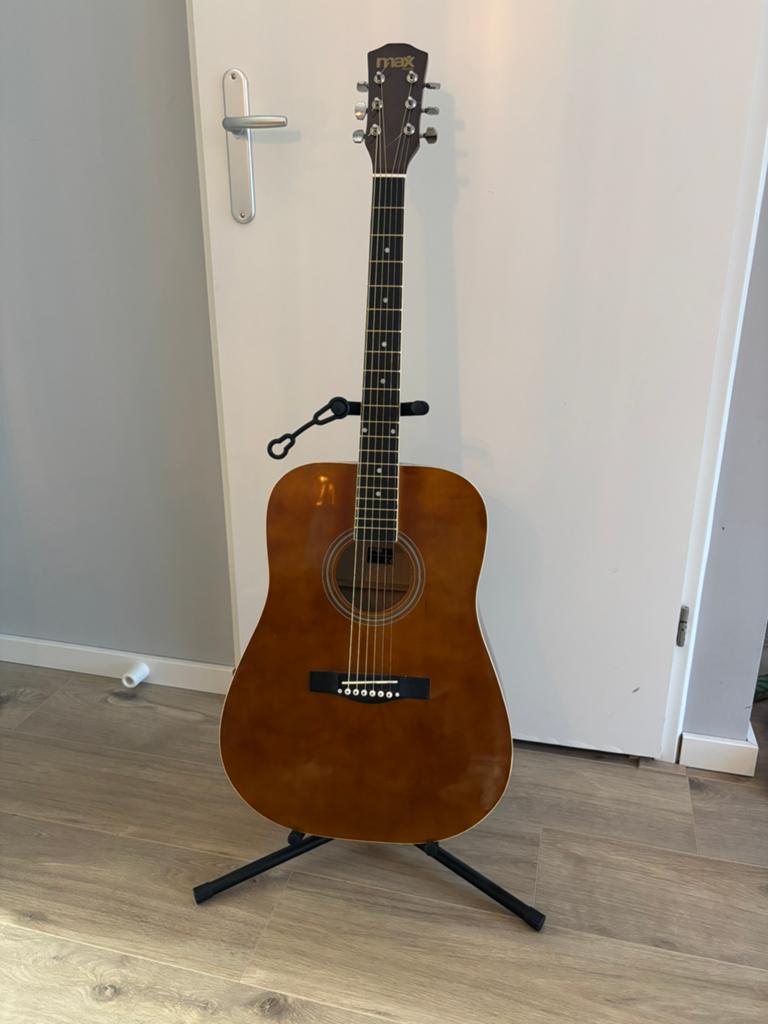 Akoestische gitaar - Western - Staalsnarig, Muziek en Instrumenten, Snaarinstrumenten | Gitaren | Akoestisch, Ophalen of Verzenden