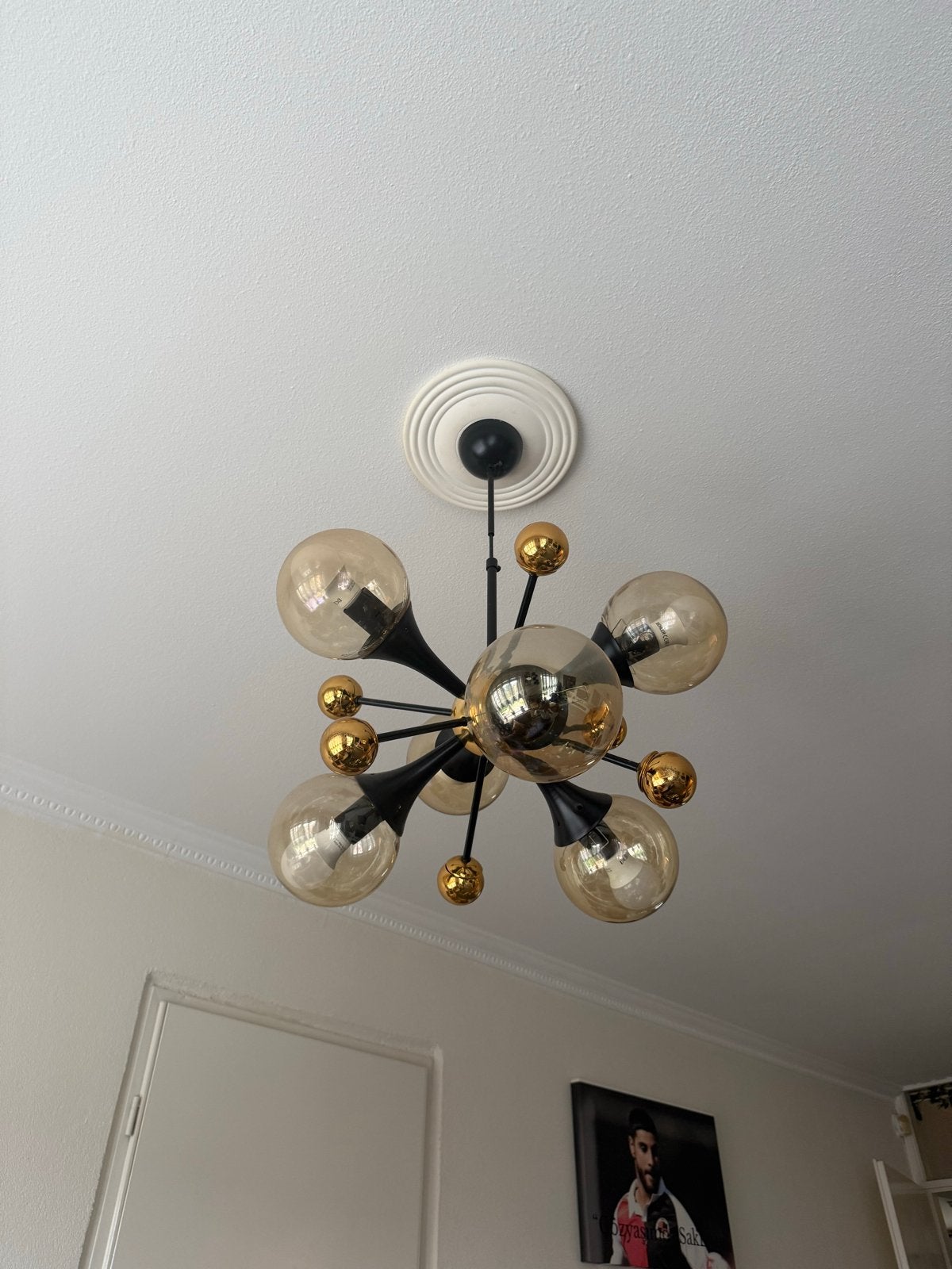 Moderne Sputnik Plafondlamp met Amber Glazen Bollen, Ophalen, Zo goed als nieuw, Metaal, E27 (groot)
