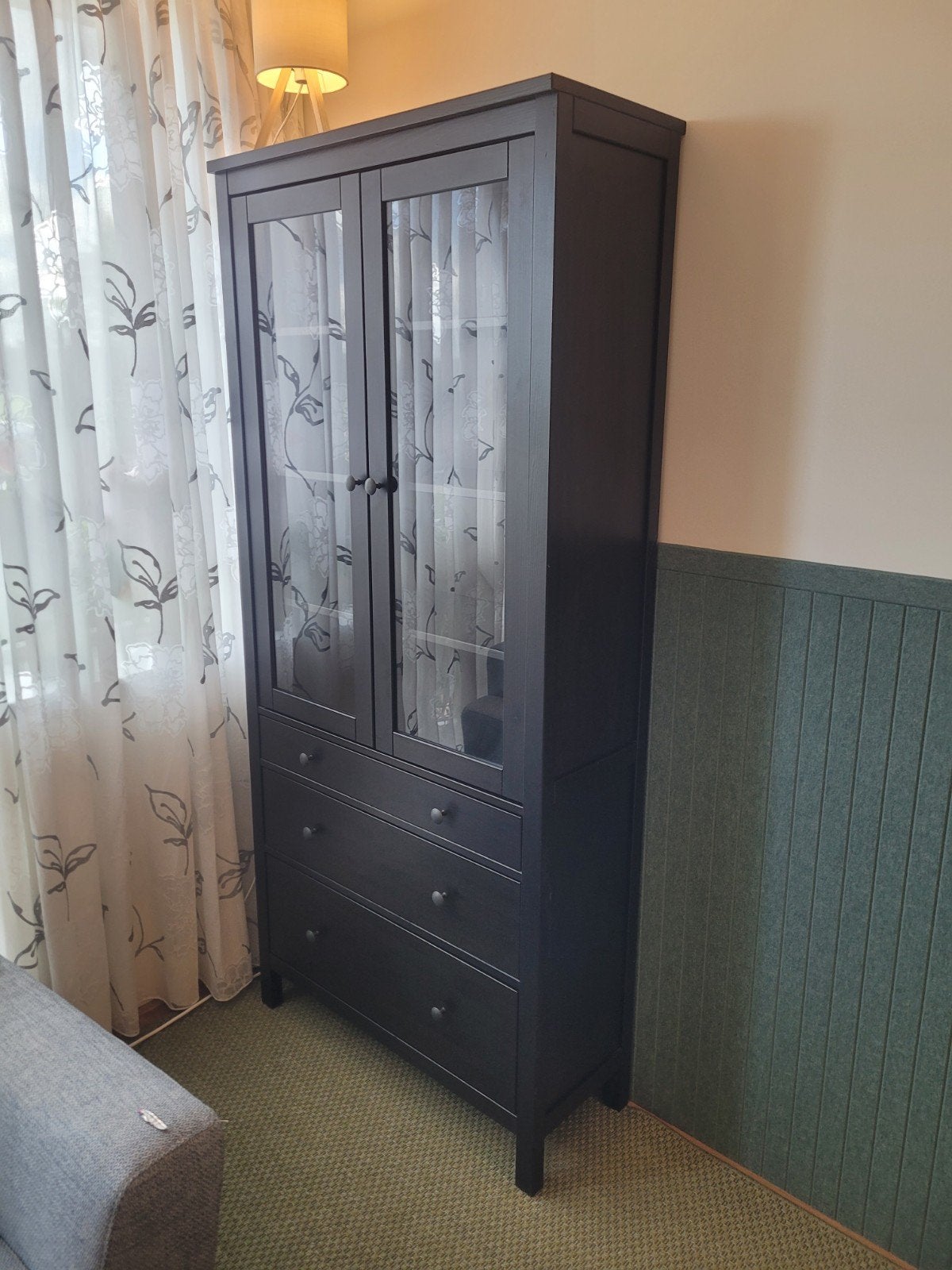 IKEA HEMNES kast - zwart, Ophalen, Gebruikt, Met deur(en), Glas