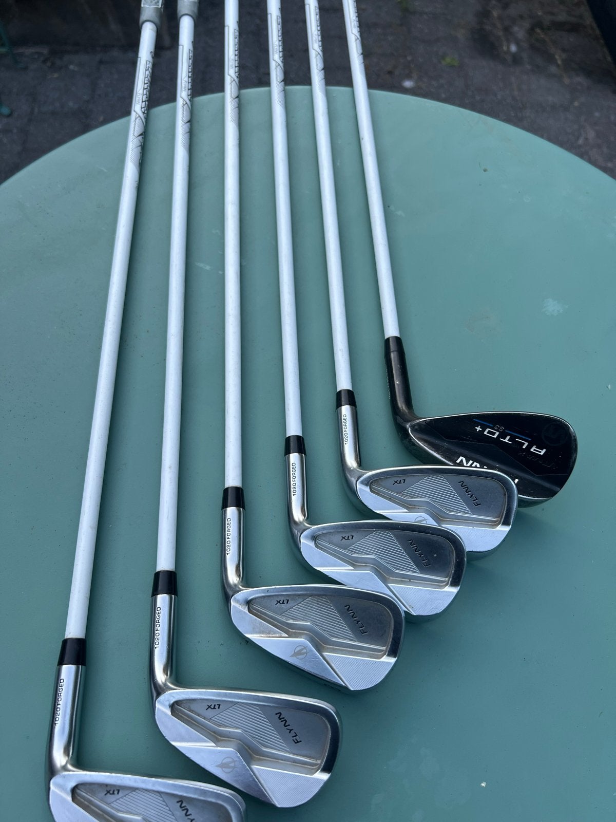 Flynn junior Golf ijzers p-6 + 56 wedge met tas, Ophalen, Gebruikt, Set, Overige merken