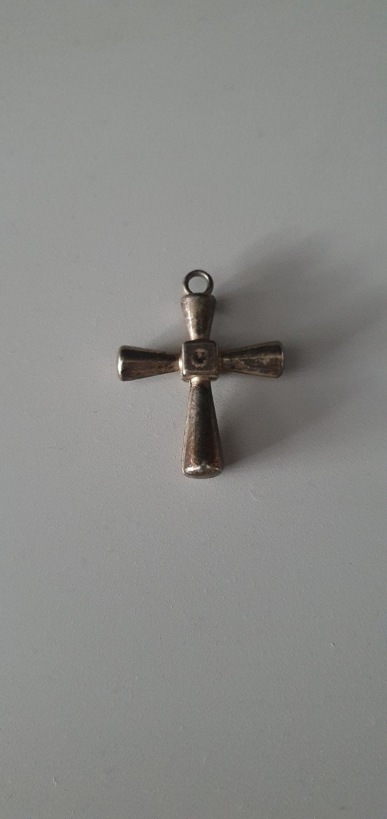 Kettinghanger kruis verzilverd, Ophalen of Verzenden, Zilver, Overige materialen, Kruis of Symbool